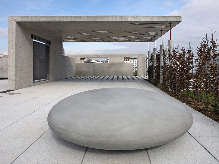 Stone Concrete - seating elements foundling